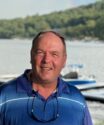 Dennis McCusker : 